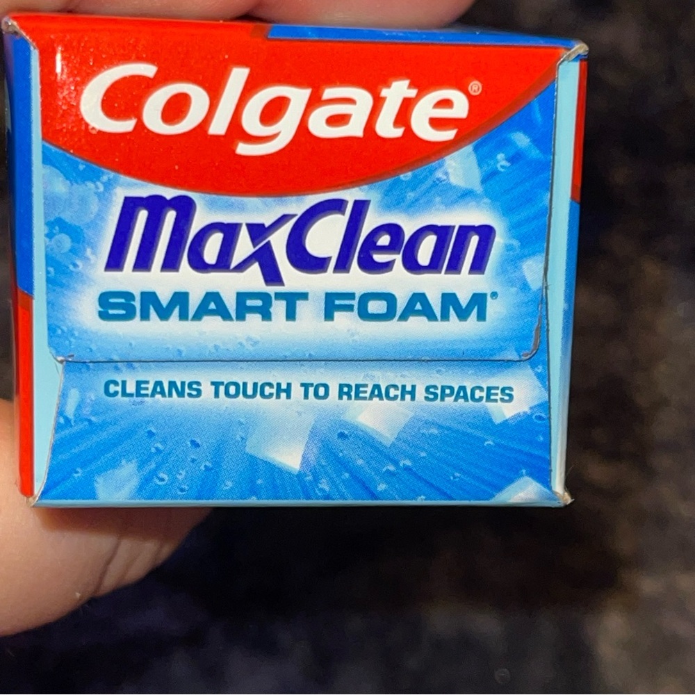 Colgate toothpaste - Picture 6 of 9